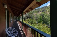 Buckeye tree lodge