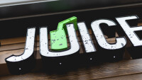 Clean juice (market shops)