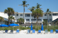 Four winds beach resort