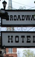 Historic broadway hotel & tavern