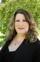 Linda eaves international