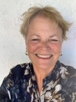 Maureen a summers