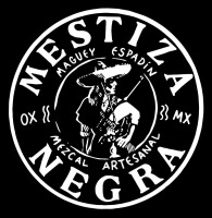 Mezcal mestiza negra