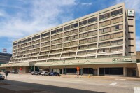 Hotel pure avalon erie