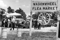 Wagon wheel flea market