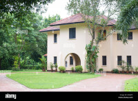 U thant house