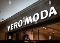 Very moda, llc