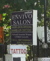 Envivo lounge salon