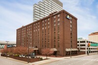Wyndham Baltimore Inner Harbor Hotel