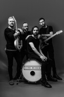 Live wires band limited