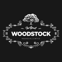 Woodstock lounge