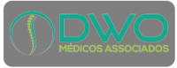 Dwo médicos associados