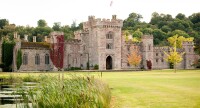 Hampton Court Castle & Gardens