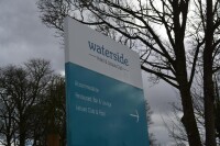 Waterside hotel & leisure club