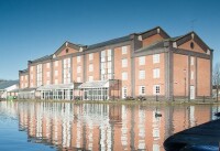 Holiday inn ellesmere port / cheshire oaks