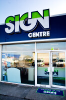 Sign centre