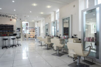 Th1 hairdressing