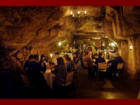 La caverne de geulhem / hotel restaurant vue des montagnes