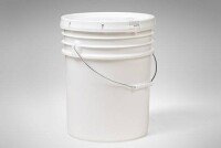 Distribution robitaille - plastic pails & metal pails