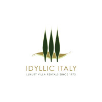 Luxury villa rentals italy