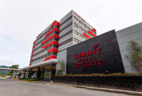 The grand summit hotel