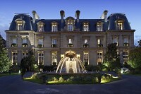 SAINT JAMES PARIS (5 * Hotel and private Club, SLH and Châteaux & Hôtels Collection member)