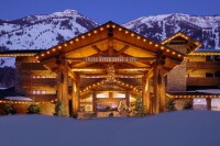 Snake river lodge & spa