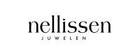 Nellissen outside