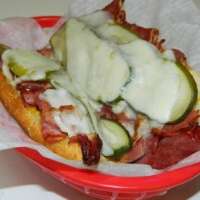 Peanuts Pub & Deli