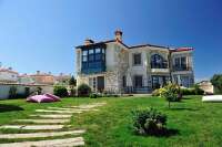 Alaçatı sultan konak