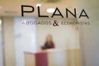 Plana abogados & economistas