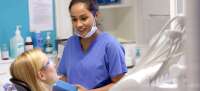 Dental-Assistant-Salary.net