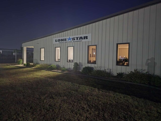 Review Lone Star Truck Driving Academy image 360716