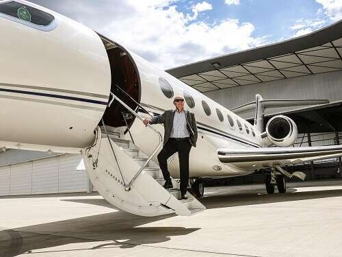 Review Crown Private Jets image 359165