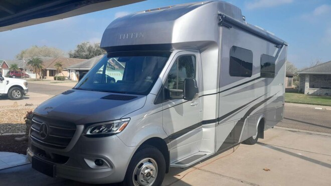 Review CLRV image 357954