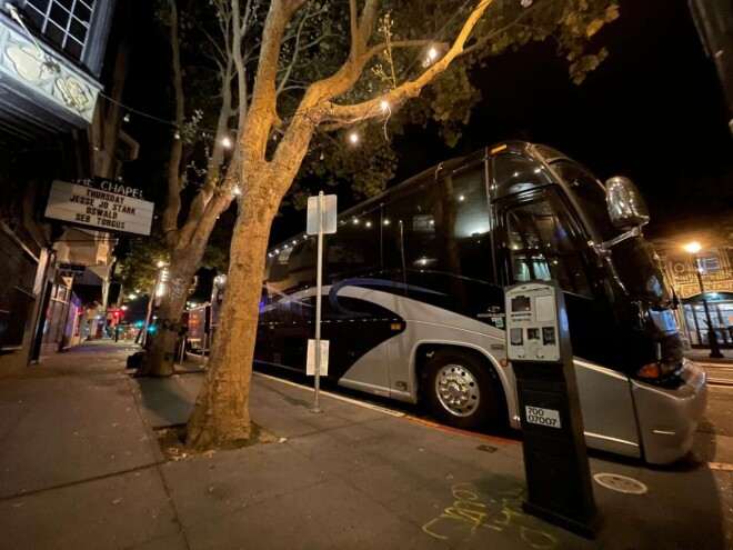 Review Kings Charter Bus Usa image 357165